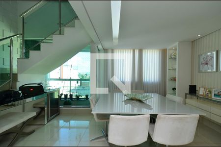 Sala de estar de apartamento à venda com 3 quartos, 170m² em Fernão Dias, Belo Horizonte