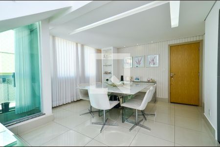 Sala de estar de apartamento à venda com 3 quartos, 170m² em Fernão Dias, Belo Horizonte