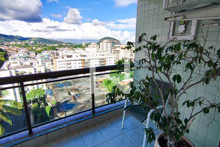 Sala- varanda de apartamento à venda com 4 quartos, 129m² em Jacarepaguá, Rio de Janeiro