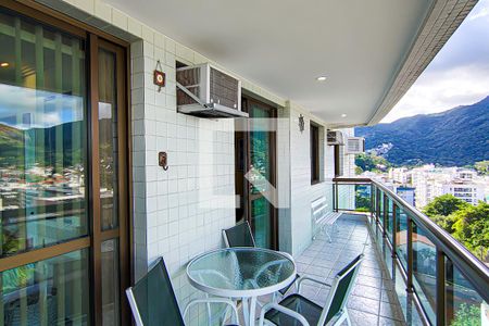 Sala- varanda de apartamento à venda com 4 quartos, 129m² em Jacarepaguá, Rio de Janeiro