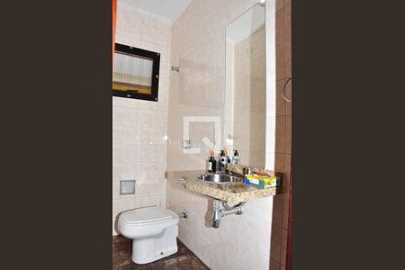 Lavabo de casa à venda com 4 quartos, 203m² em Parque Sao Domingos, São Paulo