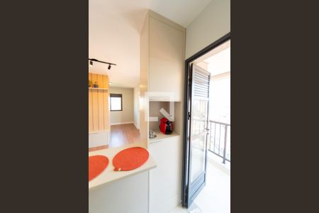 Cozinha de apartamento para alugar com 1 quarto, 36m² em Nova Aldeinha, Barueri