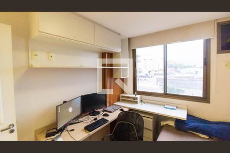 Quarto 1 de apartamento para alugar com 2 quartos, 57m² em Centro, Niterói