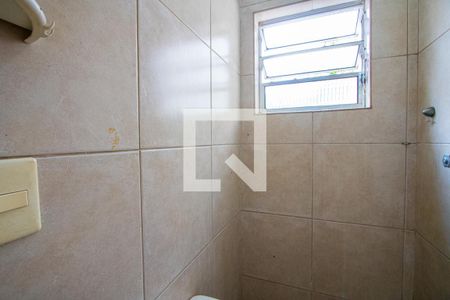 Banheiro de serviço de casa à venda com 3 quartos, 89m² em Campestre, Santo André