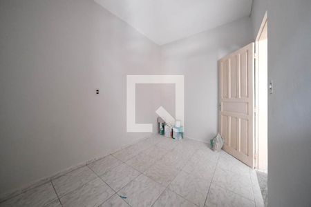 Quarto 1 de casa para alugar com 2 quartos, 43m² em Cangaiba, São Paulo