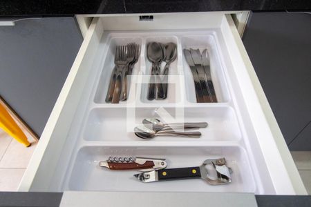Cozinha de apartamento à venda com 1 quarto, 25m² em Butantã, São Paulo