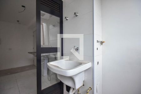 Área de Serviço de apartamento para alugar com 2 quartos, 48m² em Vila Suzana, São Paulo