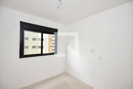 Quarto 1 de apartamento para alugar com 2 quartos, 46m² em Vila Suzana, São Paulo