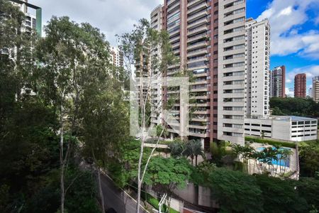 Vista de apartamento à venda com 2 quartos, 46m² em Vila Suzana, São Paulo