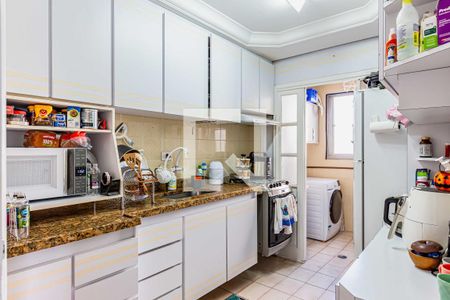 Cozinha de apartamento à venda com 3 quartos, 72m² em Jardim Ester, São Paulo