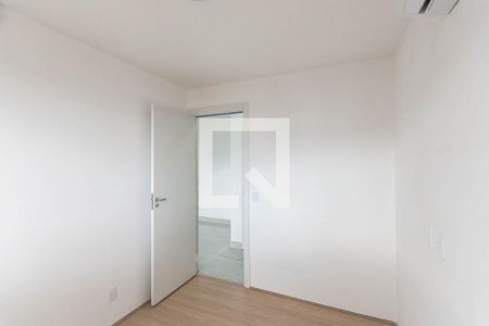 Quarto 1 de apartamento para alugar com 2 quartos, 43m² em Santo Cristo, Rio de Janeiro