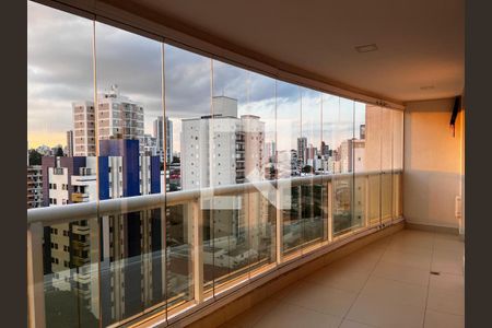 Vista da Sacada de apartamento à venda com 3 quartos, 95m² em Vila Itapura, Campinas