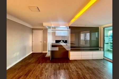 Sala de apartamento à venda com 3 quartos, 95m² em Vila Itapura, Campinas