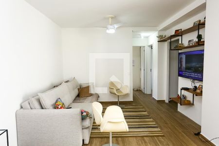 Sala de apartamento à venda com 3 quartos, 76m² em Vila Suzana, São Paulo