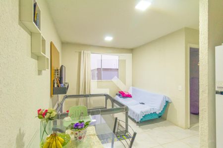 Sala de apartamento à venda com 2 quartos, 42m² em Mato Grande, Canoas