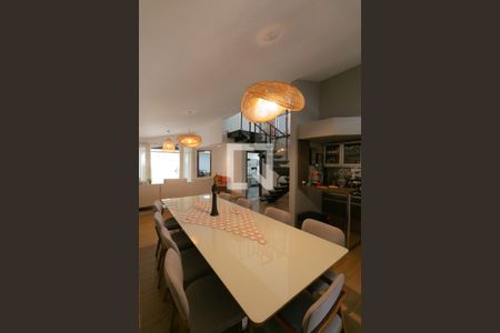 Sala de casa de condomínio para alugar com 5 quartos, 252m² em Paquetá, Belo Horizonte