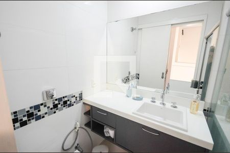 Banheiro da Suíte 2 de apartamento à venda com 3 quartos, 170m² em Tijuca, Rio de Janeiro