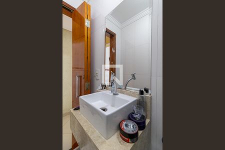 Lavabo de casa à venda com 3 quartos, 111m² em Cidade Patriarca, São Paulo