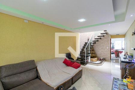 Sala de casa à venda com 3 quartos, 111m² em Cidade Patriarca, São Paulo