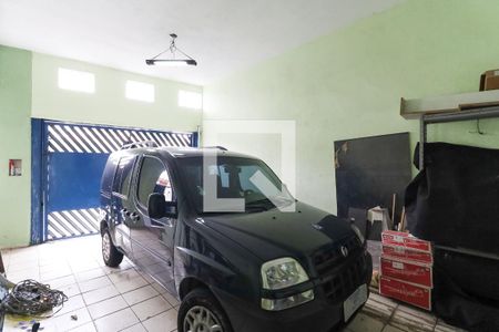 Garagem de casa à venda com 4 quartos, 240m² em Vila Leonor, São Paulo
