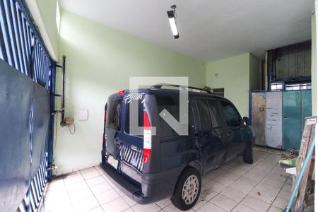 Garagem de casa à venda com 4 quartos, 240m² em Vila Leonor, São Paulo