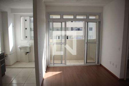 Sala de apartamento à venda com 2 quartos, 55m² em Jardim Riacho das Pedras, Contagem