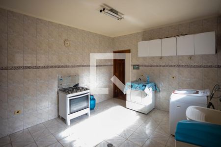 Área de Serviço de casa à venda com 4 quartos, 337m² em Casa Grande, Diadema