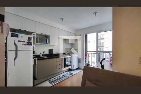 Sala/Cozinha de apartamento à venda com 2 quartos, 37m² em São Francisco Xavier, Rio de Janeiro