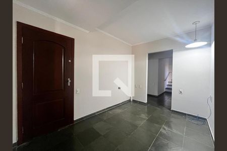 Sala de TV de casa à venda com 3 quartos, 355m² em Parque São Quirino, Campinas