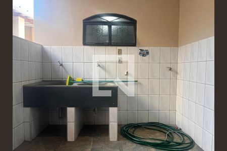 Área de Serviço de casa à venda com 3 quartos, 355m² em Parque São Quirino, Campinas