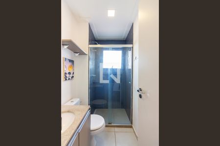 BanheirSuíte de apartamento para alugar com 2 quartos, 62m² em Continental, Osasco