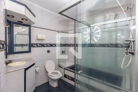 Banheiro da Suíte de casa à venda com 5 quartos, 180m² em Vila Moinho Velho, São Paulo
