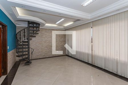 Sala de casa à venda com 5 quartos, 180m² em Vila Moinho Velho, São Paulo