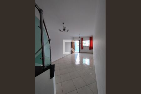 Sala de casa para alugar com 3 quartos, 110m² em Jardim Moncoes, Santo André