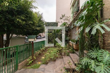 Garagem de casa à venda com 4 quartos, 350m² em Água Branca, São Paulo