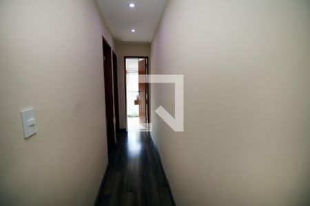 Corredor  de apartamento à venda com 2 quartos, 79m² em Penha Circular, Rio de Janeiro