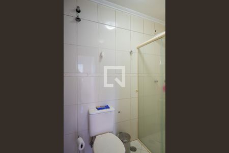 Banheiro de apartamento para alugar com 2 quartos, 64m² em Jardim Patente, São Paulo