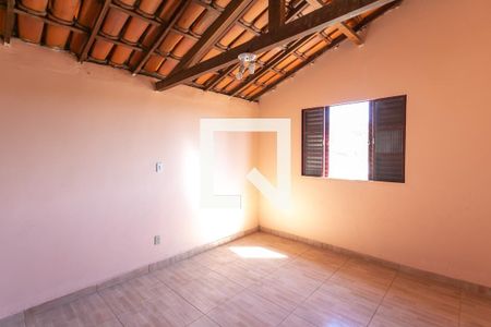 Casa à venda com 8 quartos, 180m² em Lagoinha, Belo Horizonte