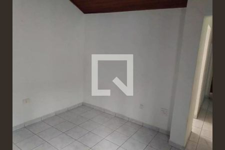 Foto 03 de casa à venda com 4 quartos, 95m² em Parque da Vila Prudente, São Paulo