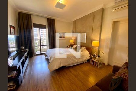 Apartamento à venda com 4 quartos, 330m² em Vila Suzana, São Paulo