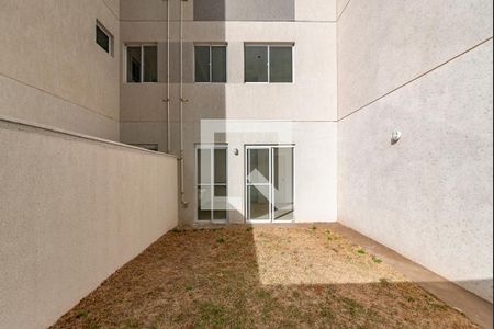 Área externa privativa de apartamento à venda com 1 quarto, 71m² em Palmeiras, Belo Horizonte