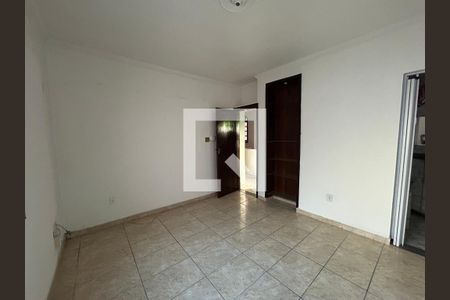 Suíte de casa para alugar com 2 quartos, 130m² em Marechal Hermes, Rio de Janeiro