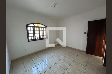 Suíte de casa para alugar com 2 quartos, 130m² em Marechal Hermes, Rio de Janeiro