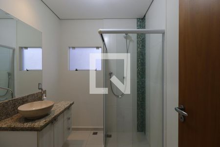 Banheiro Social de casa à venda com 2 quartos, 127m² em Jardim, Santo André