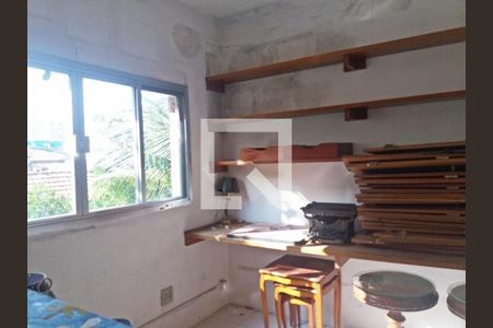 Casa à venda com 3 quartos, 341m² em Vila Monte Alegre, São Paulo