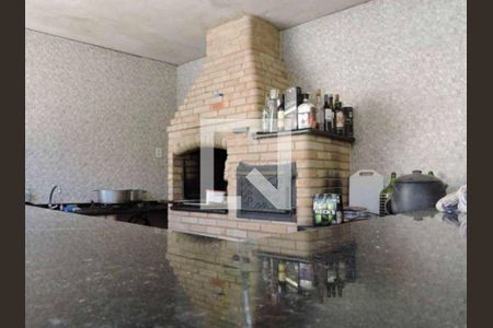 Casa à venda com 3 quartos, 350m² em Vila Brandina, Campinas