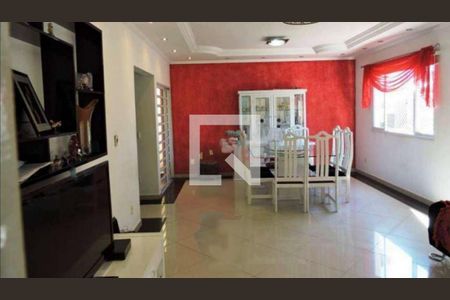 Casa à venda com 3 quartos, 350m² em Vila Brandina, Campinas