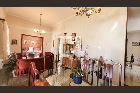Sala de casa de condomínio à venda com 3 quartos, 300m² em Residencial Vila Verde, Campinas