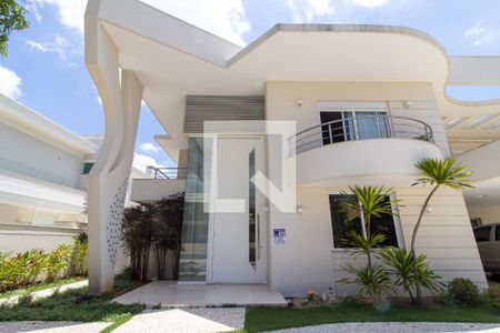 Fachada de casa de condomínio à venda com 5 quartos, 536m² em Loteamento Alphaville Campinas, Campinas