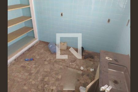 Casa à venda com 5 quartos, 270m² em Nova Campinas, Campinas